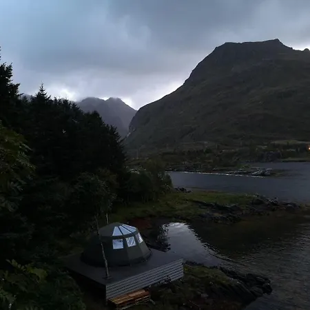 Flo Lofoten Eco Escape Valberg